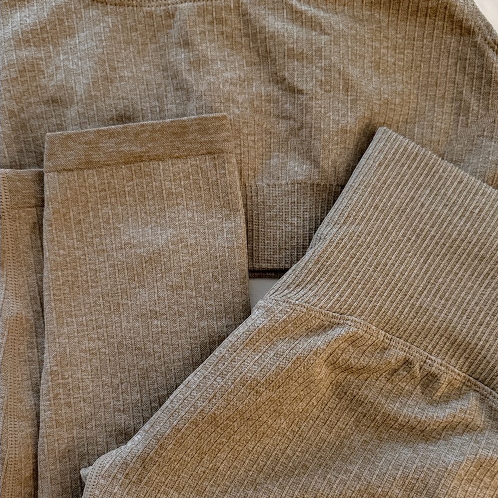 Women's Tan Ribbed Knit Set - Picture 2 of 2